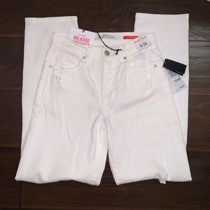 ♡ HI-RISE white jeans ♡